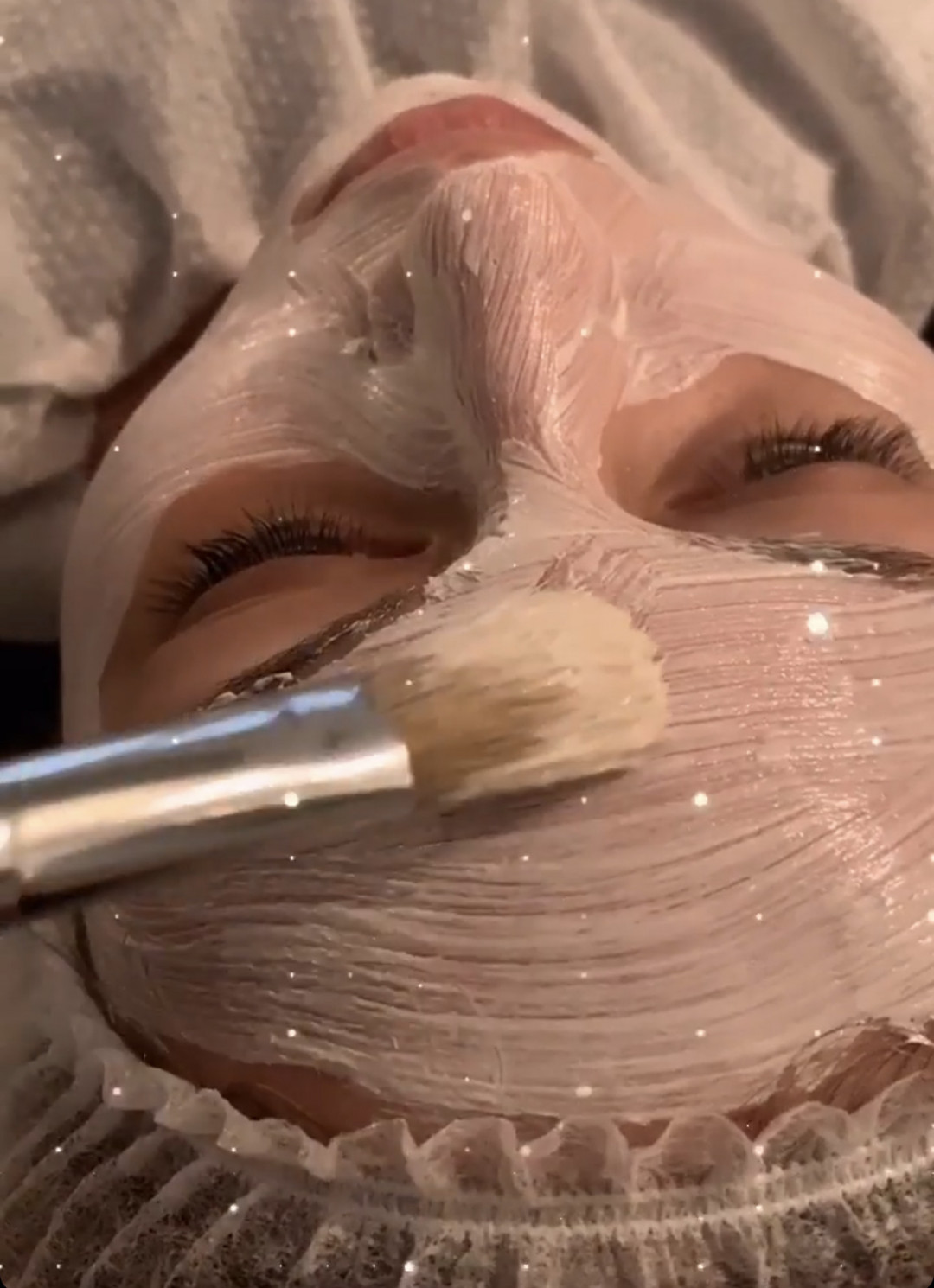 Mint Beauty Boutique #zagreb Tretman lica Deep Cleanse - UZ čišćenje + Peeling + Mehaničko čišćenje + Terapija kisikom + LED