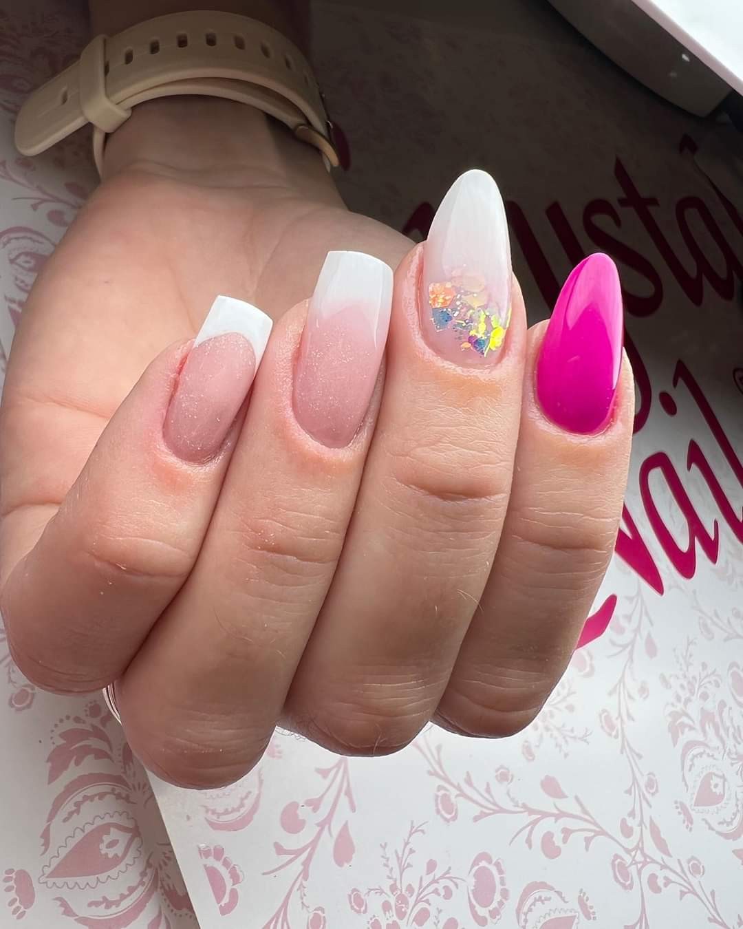 Beauty & Bliss #zagreb Korekcija noktiju Korekcija noktiju gelom - M dužina