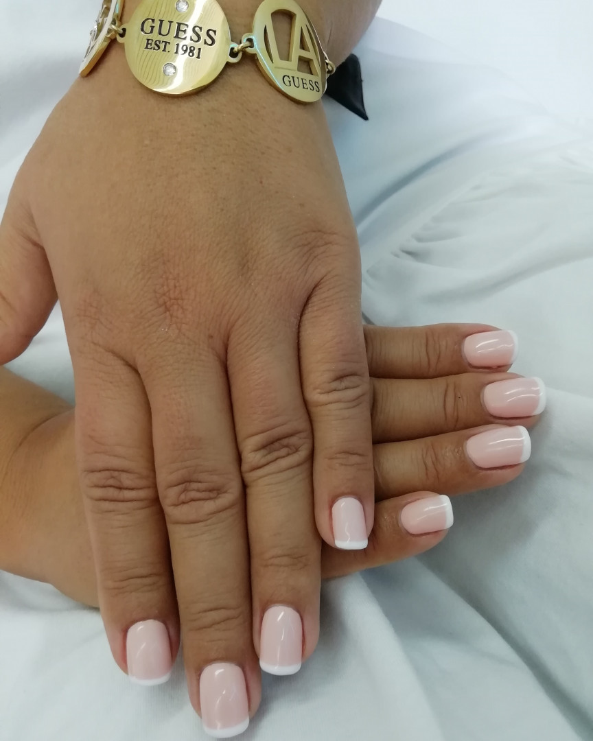 Salon Ljepote Šljokica #zagreb Gel lak Trajni lak - ruke