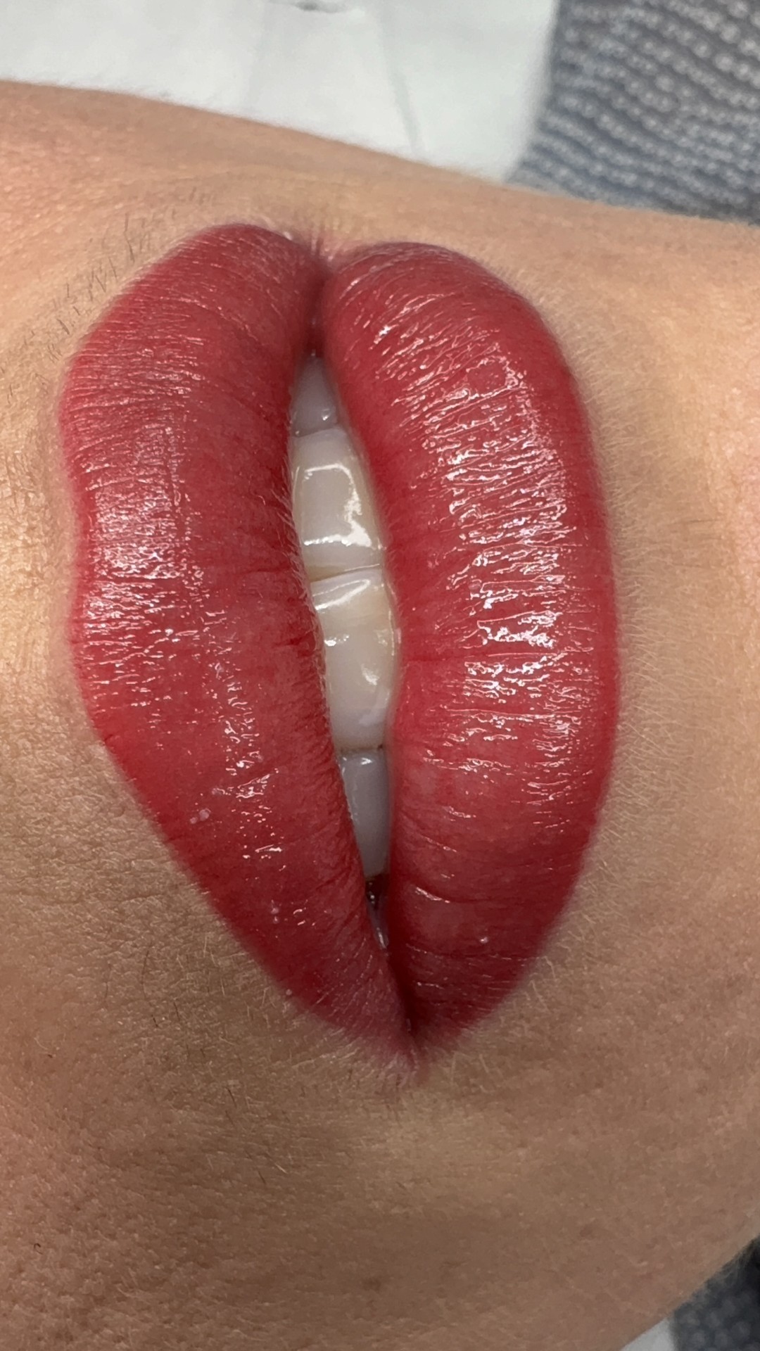 Vanja’s Beautique #zagreb Trajna šminka Trajna šminka usana + korekcija usana - do 60 dana