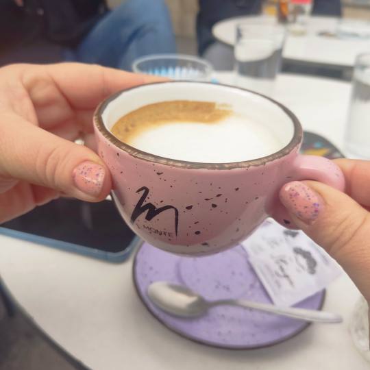 Zvončica #rijeka Gel lak Trajni lak - ruke