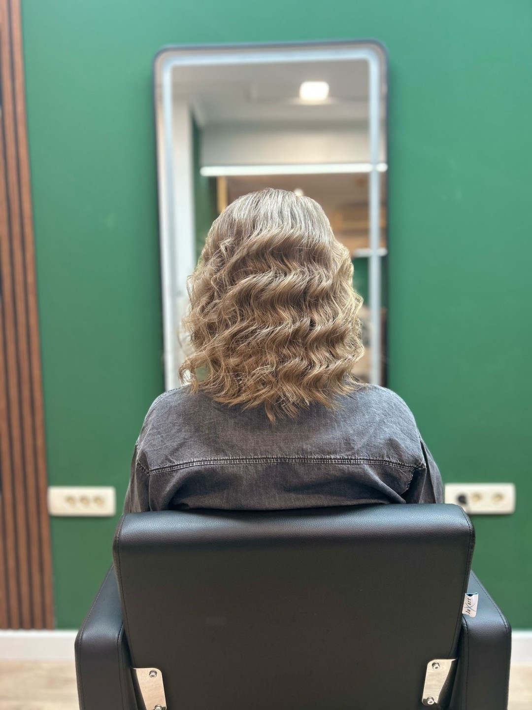 Sukar Beauty & Spa #zagreb Uvijanje, kovrče i valovi Kovrče na četku - nadoplata