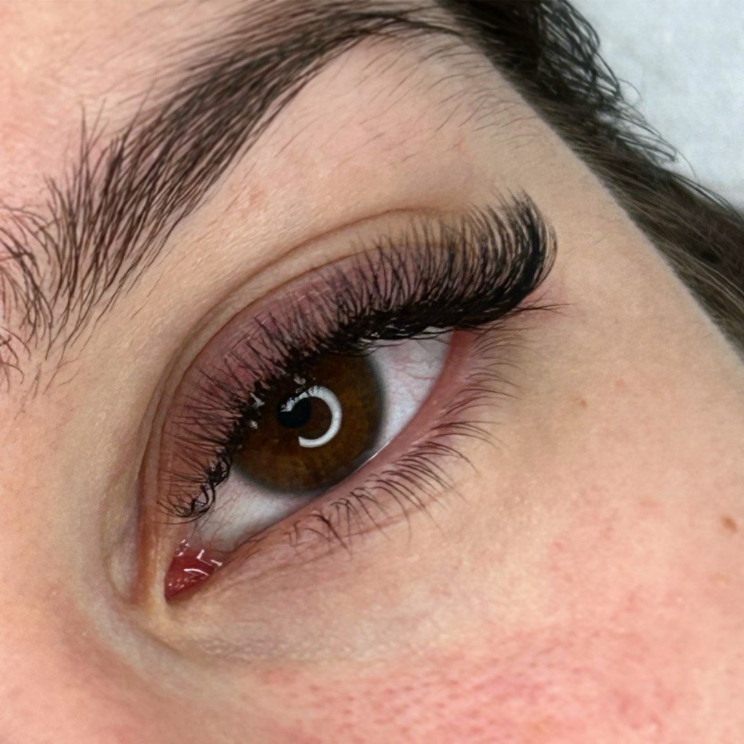 Zen Spot #zagreb Nadogradnja trepavica Ugradnja mega volumena