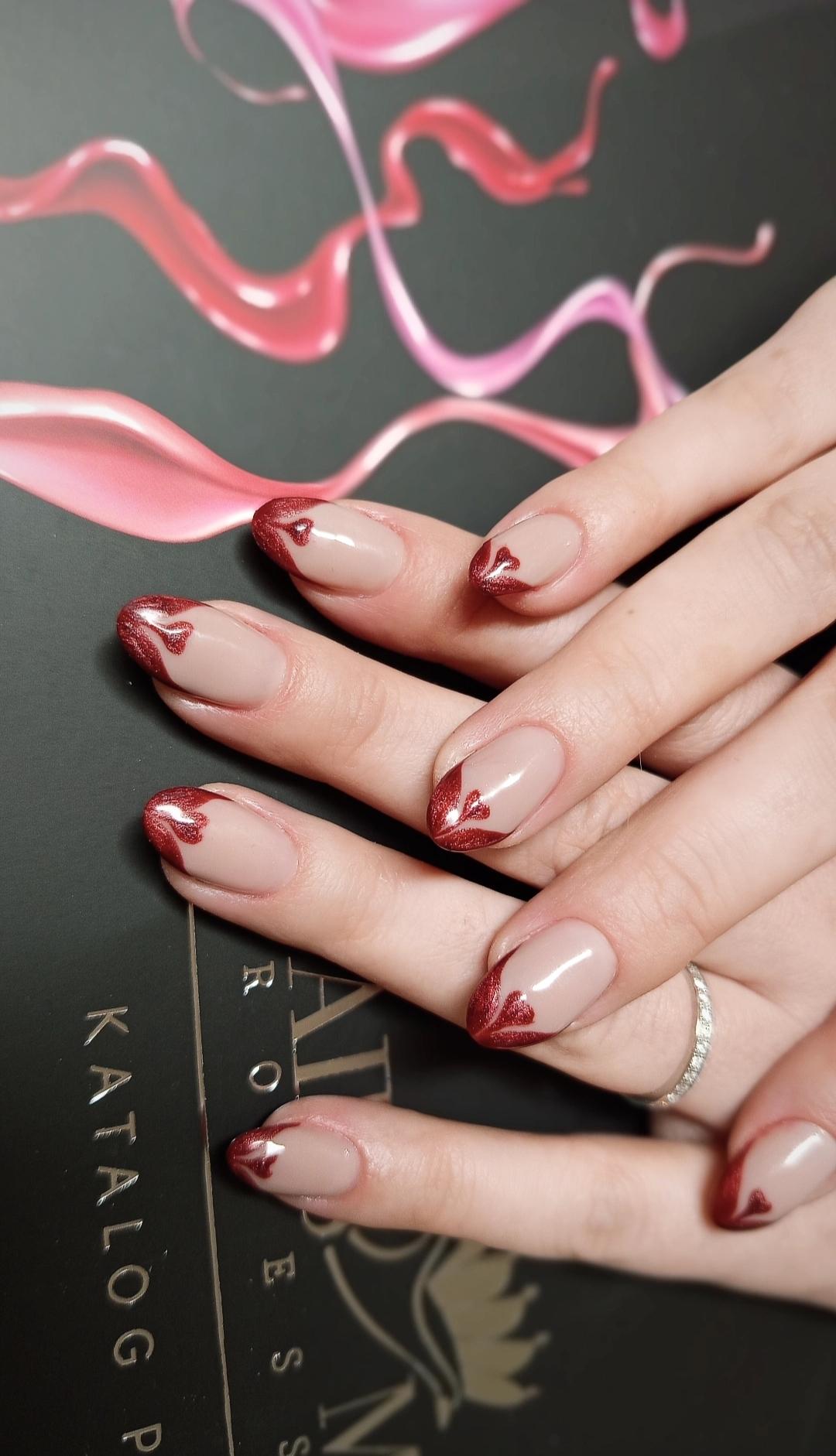 Volturi Beauty #zagreb Ojačavanje noktiju Polygel / gel overlay / nadopuna