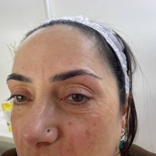 DolceTabana #zagreb Obrve Korekcija obrva koncem / pincetom