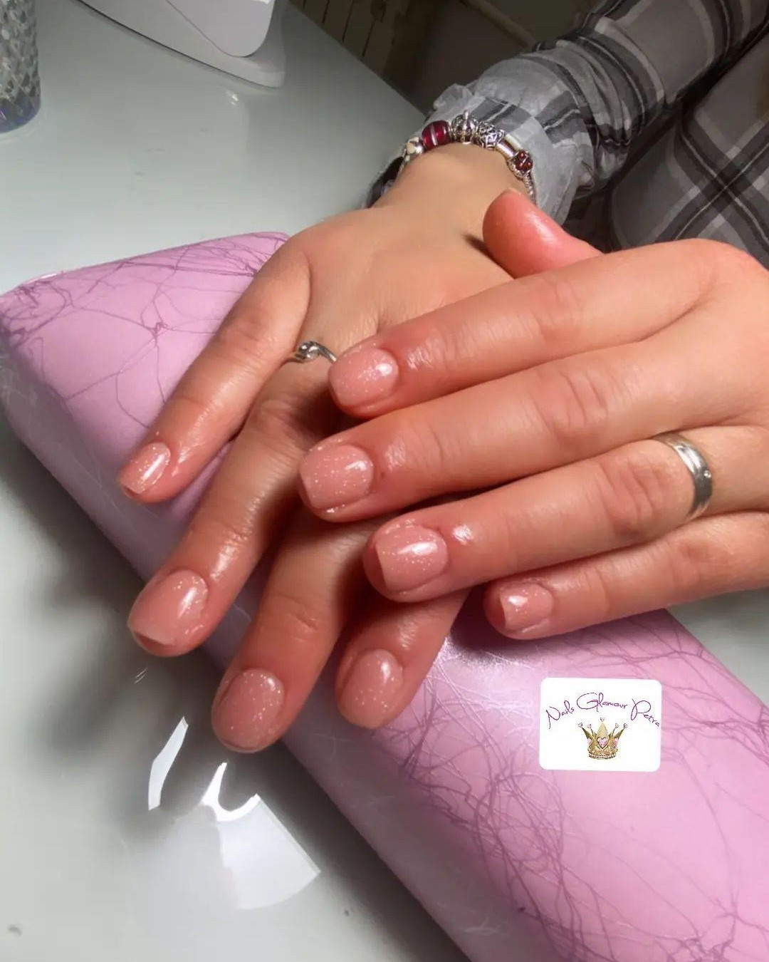 Nails & Beauty Studio Mánu, Zagreb LookBook