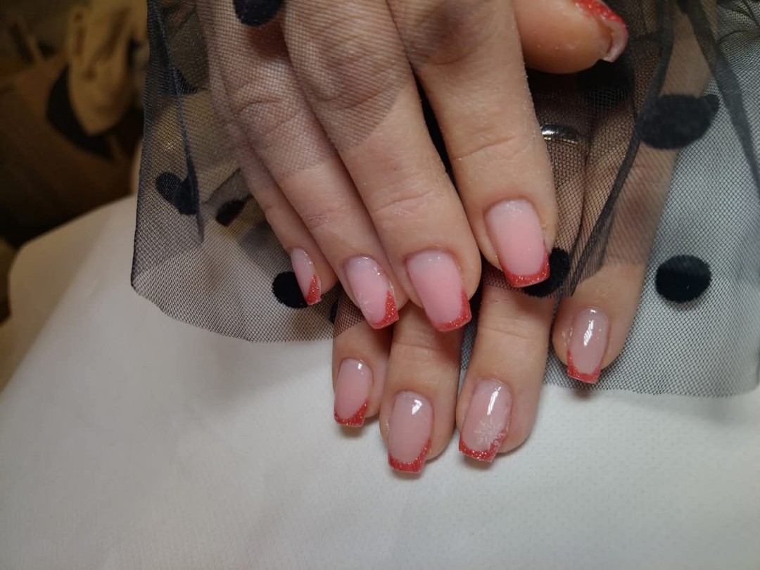 Beauty by Lina #bjelovar Gel lak Gel na prirodne nokte - S dužina