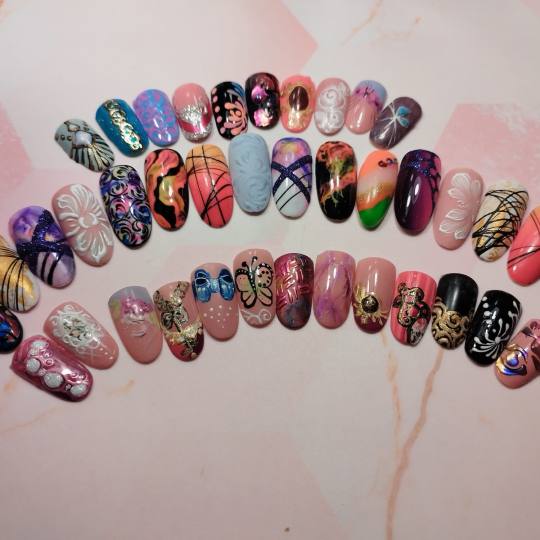 Paint Bar Joy - spas u zadnji čas #zagreb art . sikanje gelom