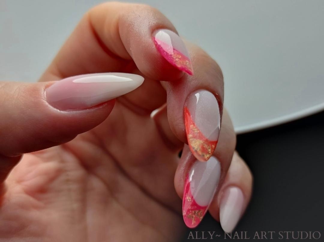 Ally #zagreb Nadogradnja noktiju Produžavanje noktiju na šablone - M dužina