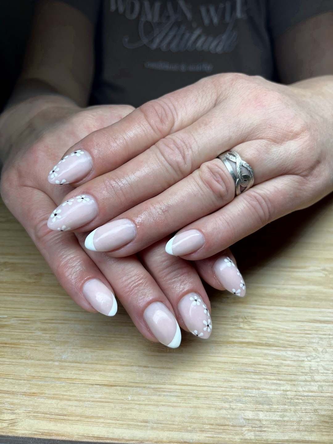 Minie #zapresic Korekcija noktiju Korekcija / nadopuna noktiju