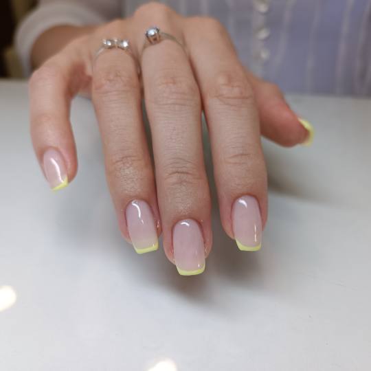 Ivy's Beauty Studio & Academy #zagreb Gel lak Trajni lak (obični)