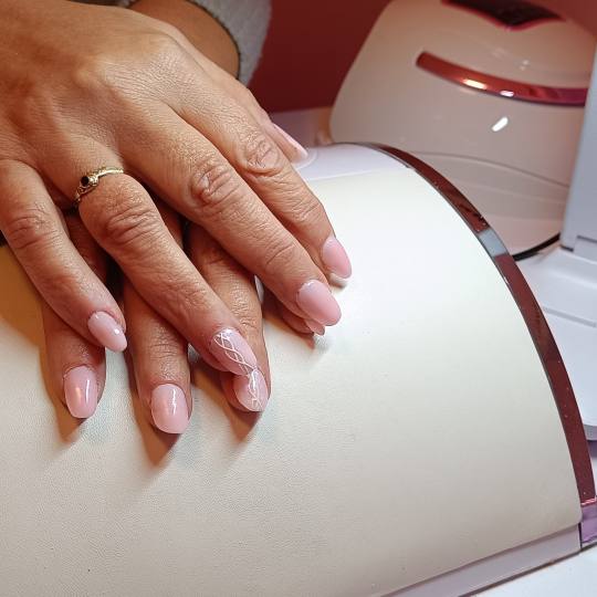 Nail Studio K #rijeka Nadogradnja noktiju Ugradnja noktiju gelom - S / M dužina