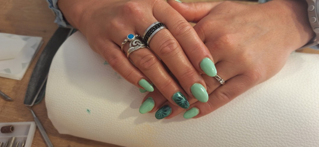 Zvončica #rijeka Gel lak Trajni lak - ruke