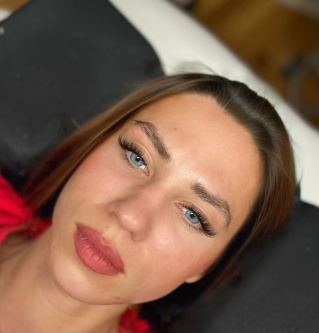 Nadopuna volumenskih trepavica - do 3 tjedna - MOELL beauty, Zagreb Nadogradnja trepavica Lice Nadogradnja trepavica, Zagreb, Peščenica – Žitnjak