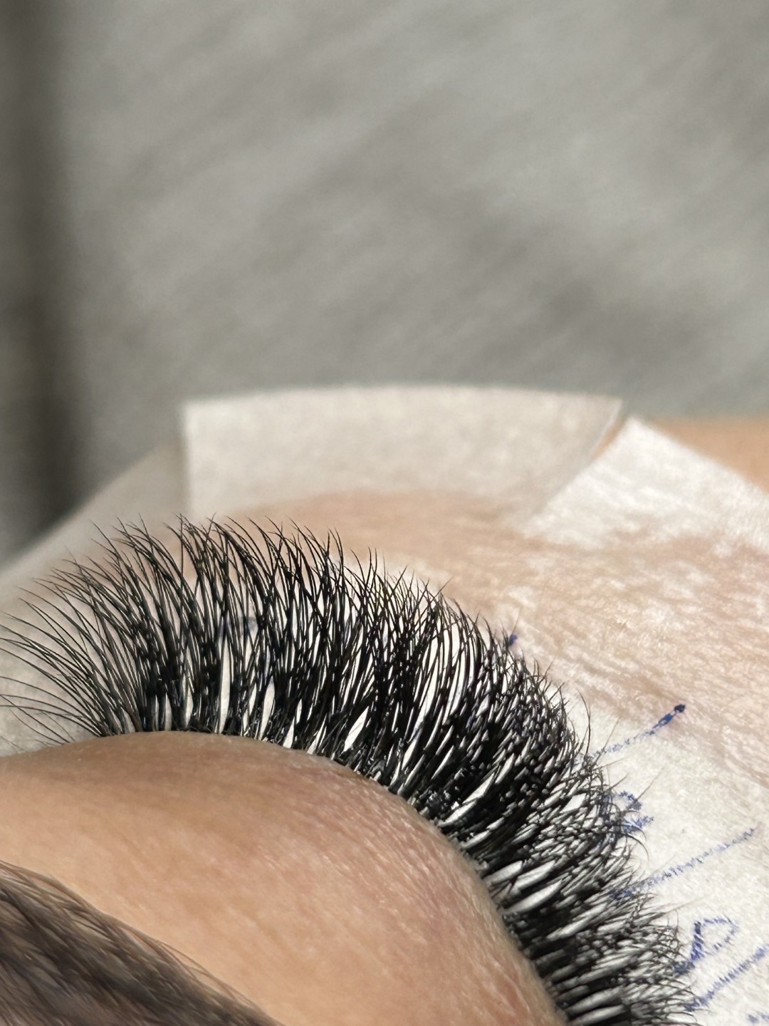 Zen Spot #zagreb Nadogradnja trepavica Ugradnja volumenskih trepavica