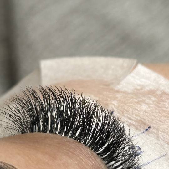 Zen Spot #zagreb Nadogradnja trepavica Ugradnja volumenskih trepavica