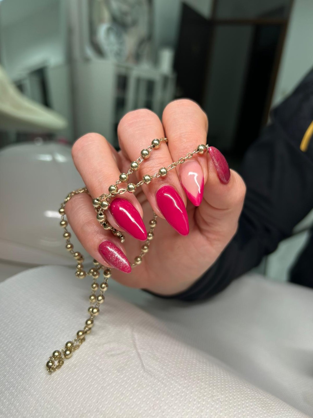 The Beauty TJ #zagreb Nadogradnja noktiju Ugradnja noktiju gelom - L dužina