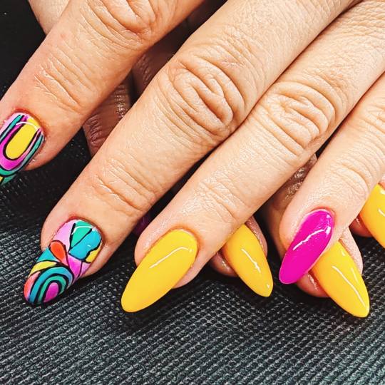 Beautique Nina #zagreb Nadogradnja noktiju Ugradnja noktiju M dužina