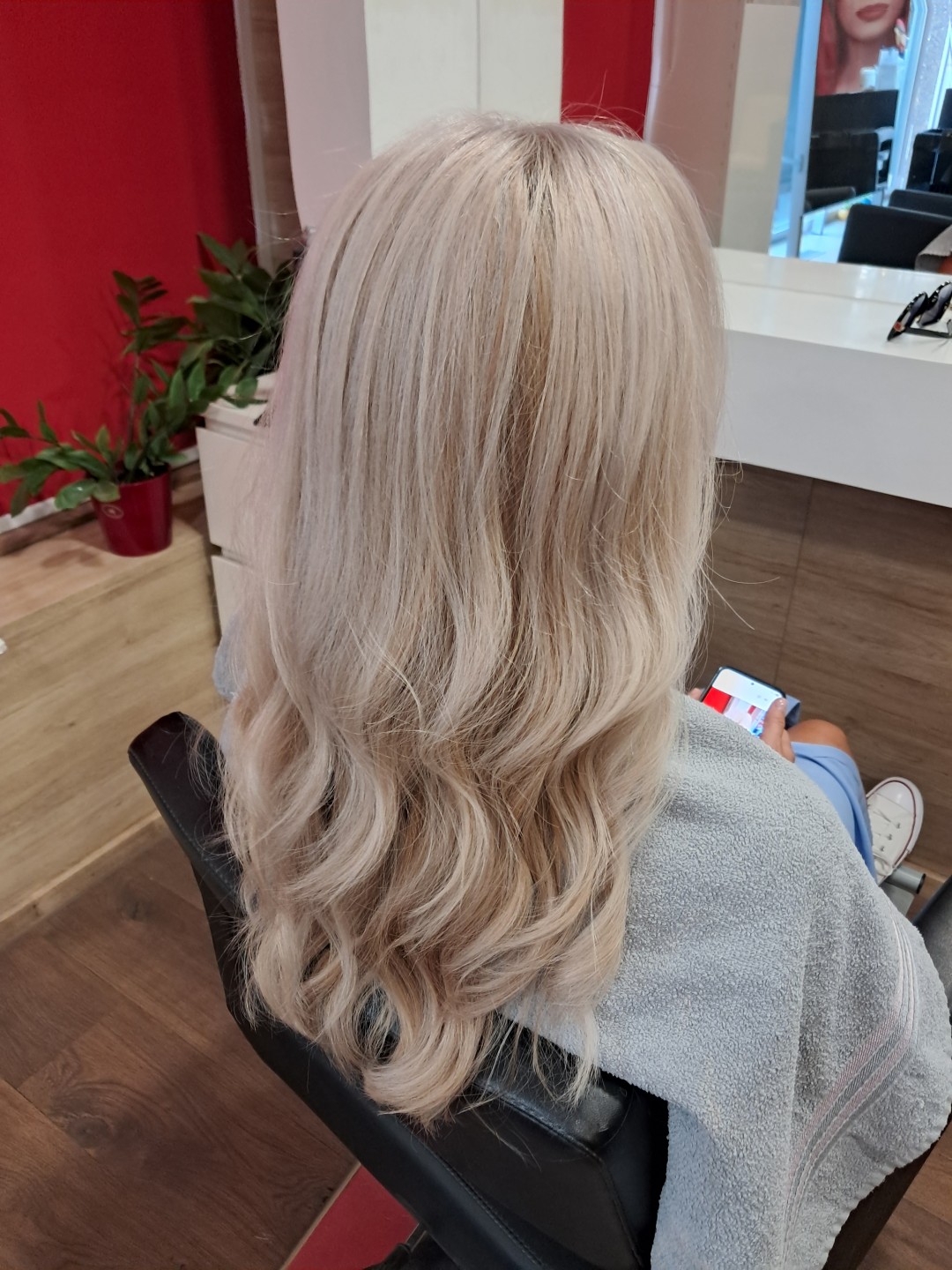 Red magic Beauty #zagreb Pramenovi Pramenovi na foliju - duga kosa