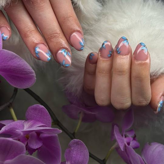 Beauty Studio Amina #zagreb Manikura Crtanje po noktu - složeno