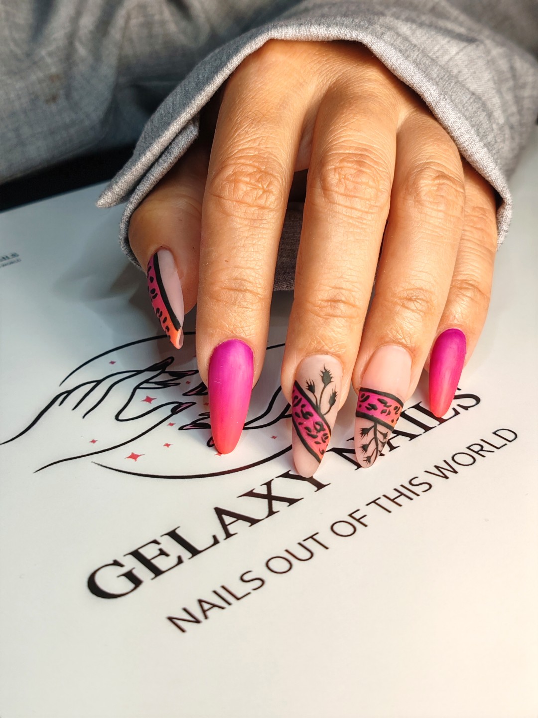 Gelaxy x Motus #zagreb Nadogradnja noktiju Ugradnja noktiju