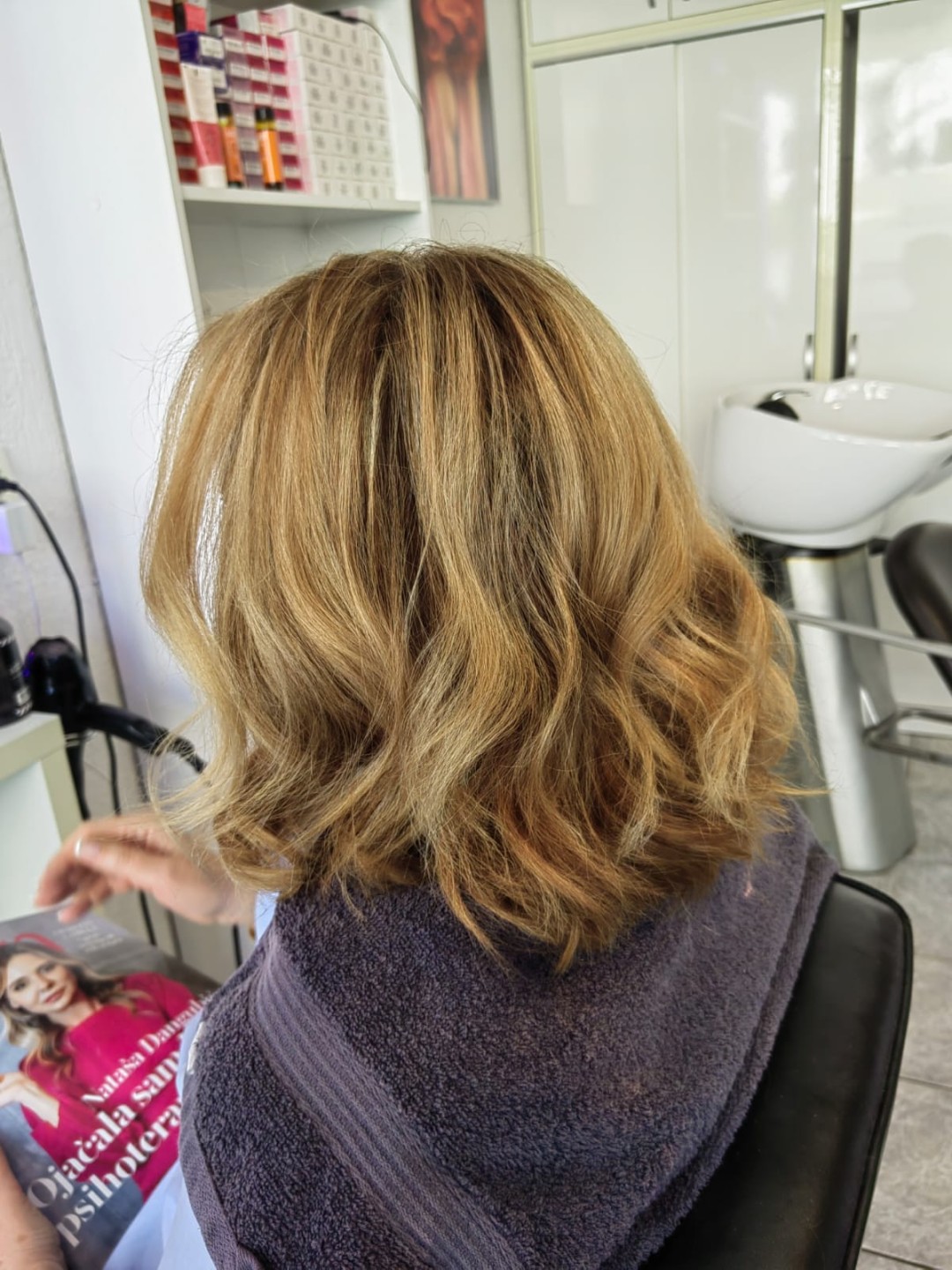 Wikleraj & Frajeraj #zagreb Uvijanje, kovrče i valovi Kovrčanje kose sušilom za kosu - poluduga kosa