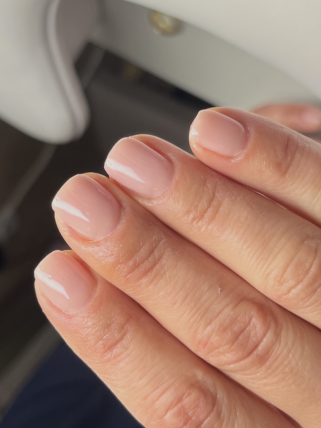 Mia’s Beautique #zagreb Manikura Gradivni trajni lak - ruke