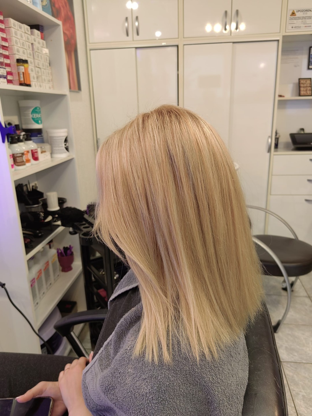 Pramenovi na foliju - duga kosa - Wikleraj & Frajeraj, Zagreb Pramenovi Frizerski saloni Pramenovi, Zagreb, Trešnjevka – jug