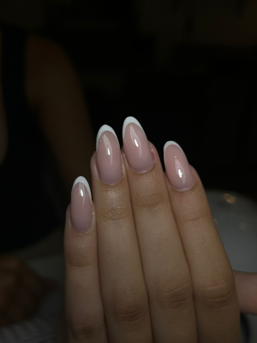 Glow Differently #zagreb Nadogradnja noktiju Ugradnja noktiju - M dužina