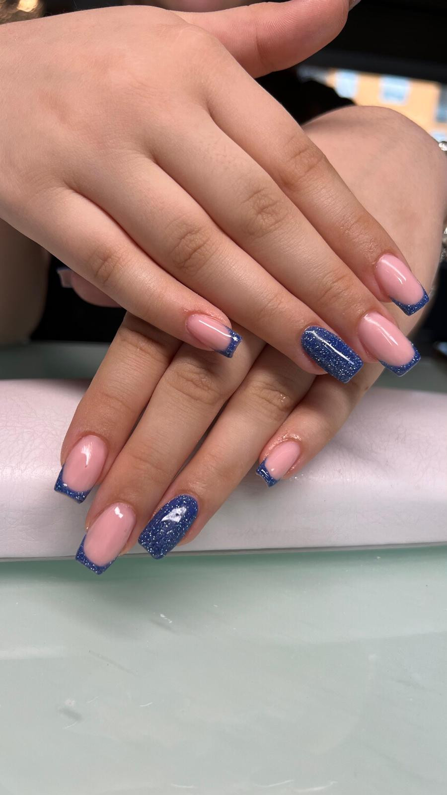 Beauty Centar Miss #zagreb Izlivanje noktiju Izlivanje noktiju gelom - M dužina