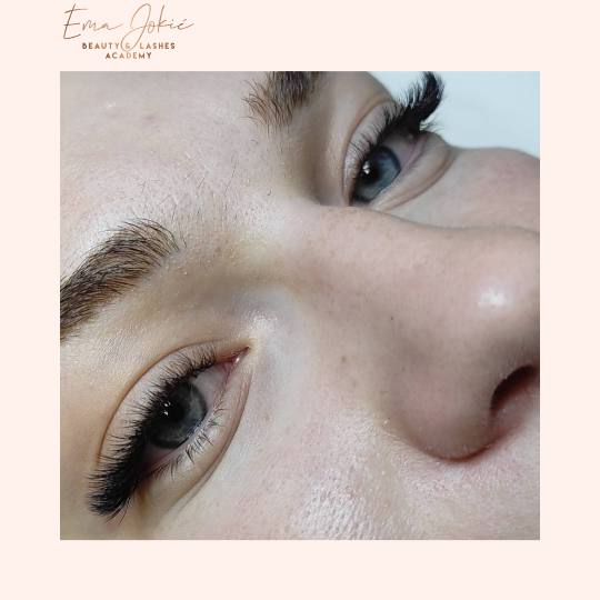 Ema Jokić Beauty & Lashes Academy #zagreb Trepavice Ugradnja trepavica