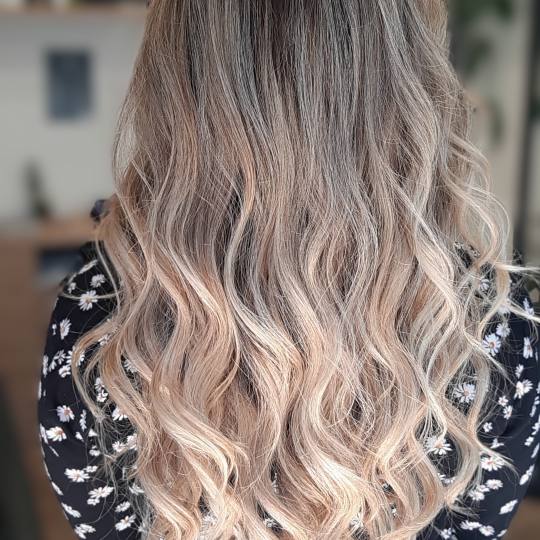 Glam on the Go #zadar Pramenovi Airtouch pramenovi + fen frizura - ekstra duga kosa