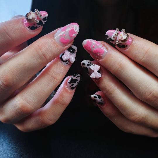 TINA NAIL ART STUDIO #velika-gorica Nadogradnja noktiju Ugradnja noktiju - M dužina Ugradnja M sa d