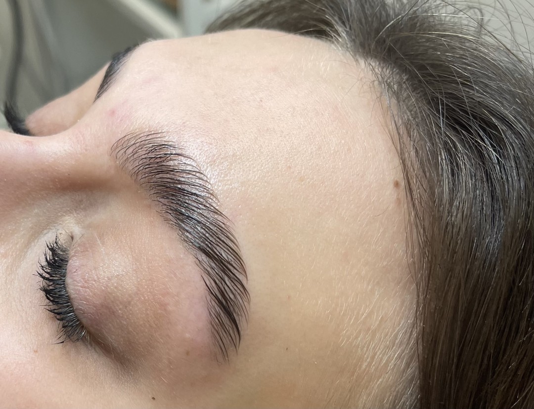 Re'belle skincare #zagreb Obrve Brow lift