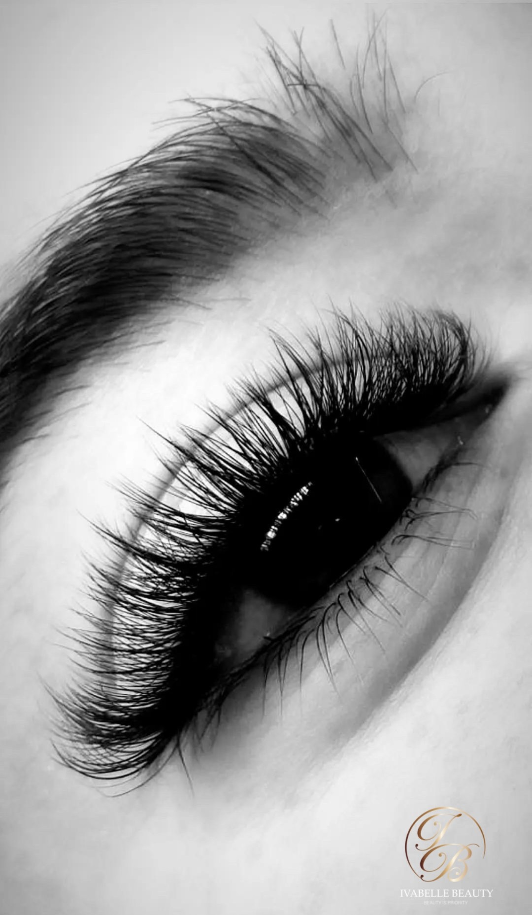 IvaBelle beauty #zagreb Nadogradnja trepavica Nadopuna volumenskih / hibridnih trepavica - do 2 tjedna