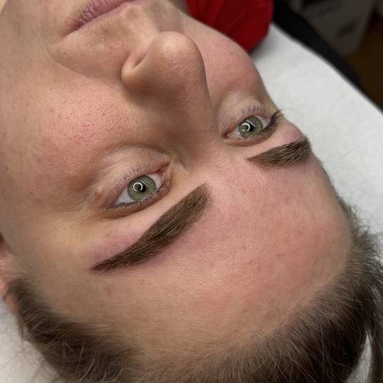 Vanja’s Beautique #zagreb Obrve Puder obrve + korekcija obrva - do 60 dana