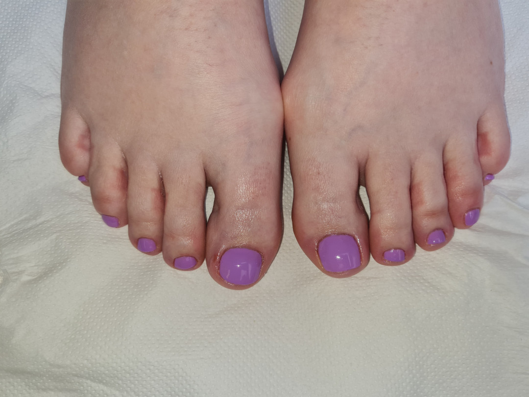 Chic Beauty West #zagreb Estetska pedikura Pedikura + trajni lak