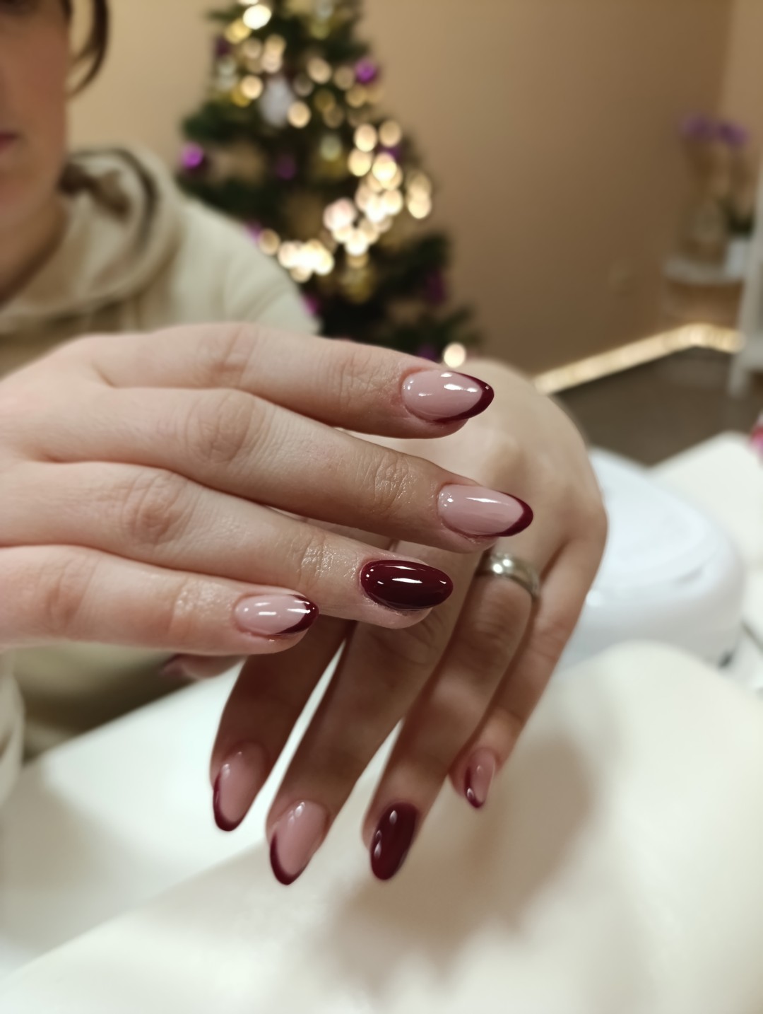 2L Beauty by Matea #velika-gorica Nadogradnja noktiju Gel ugradnja noktiju - M dužina