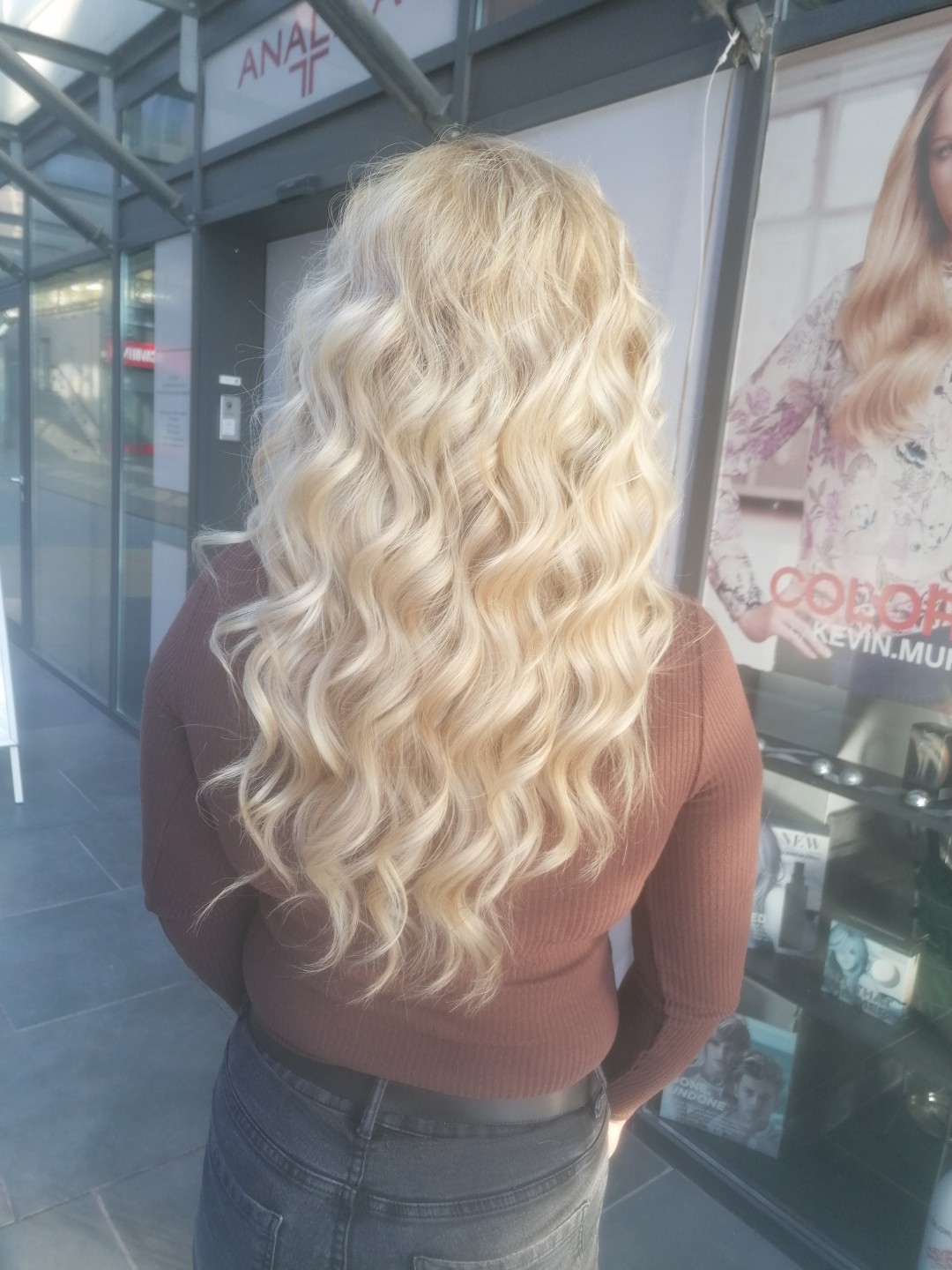 Pramenovi cijele glave - ekstra duga kosa - Studio Divas, Rijeka Pramenovi Frizerski saloni Pramenovi, Rijeka, Centar