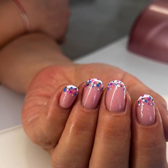 Beauty Box Studio #osijek Korekcija noktiju Nadopuna noktiju - M dužina