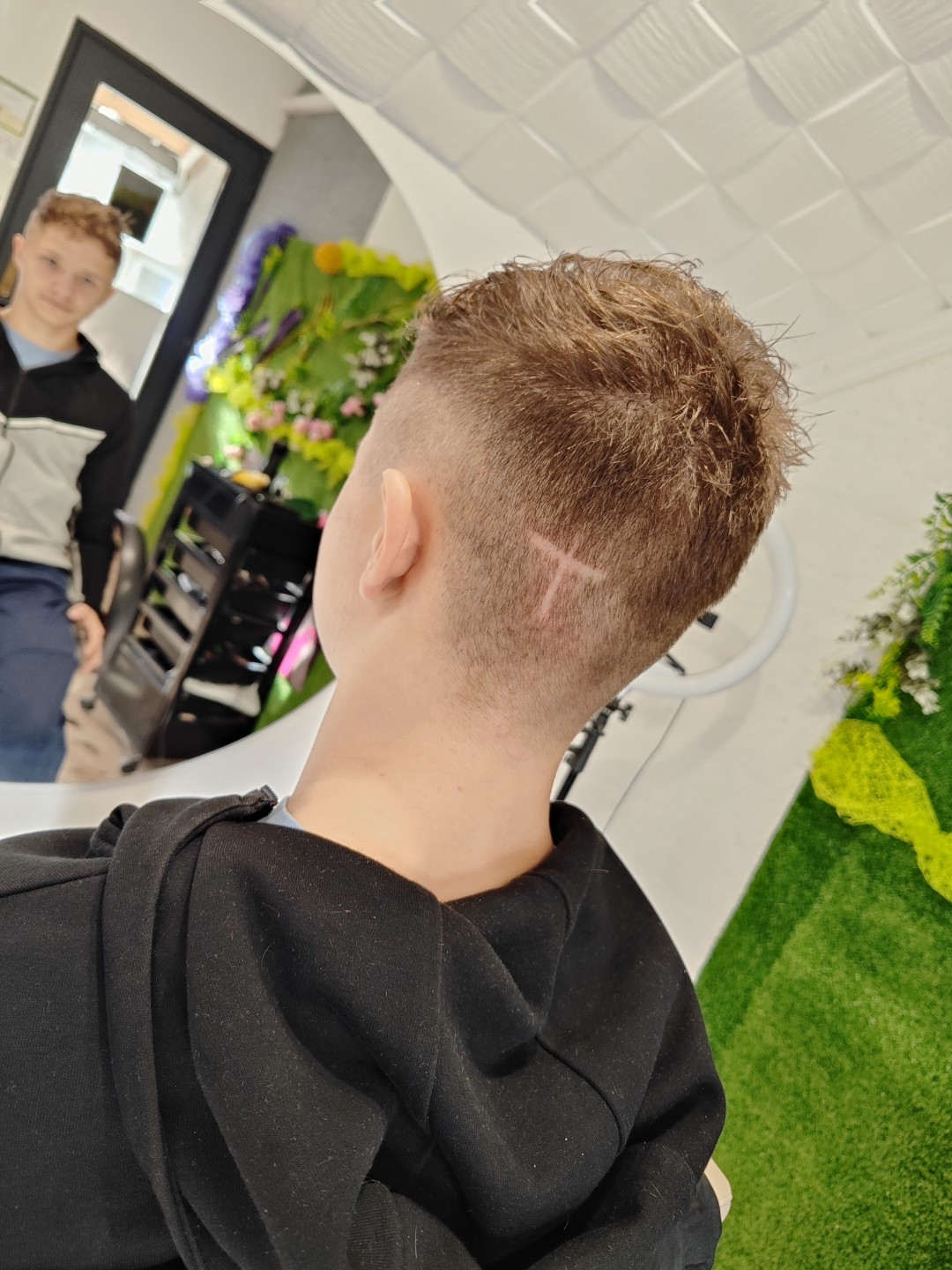 Fix Me #prelog Muško šišanje Muško šišanje