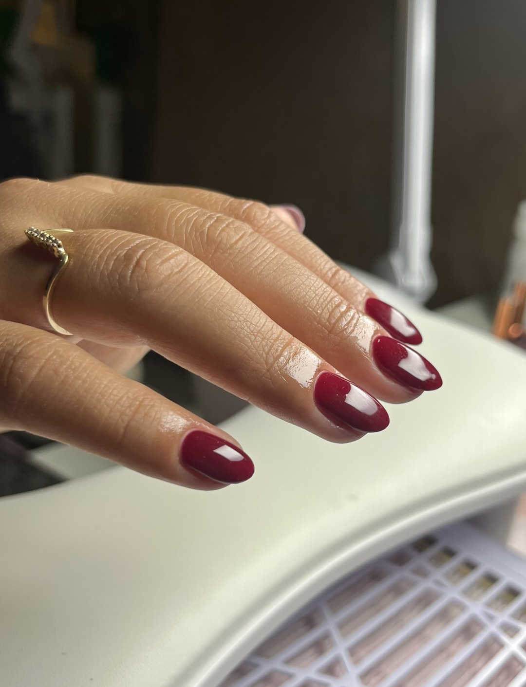 Mia’s Beautique #zagreb Manikura Gradivni trajni lak - ruke