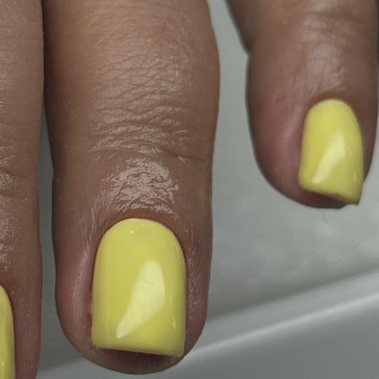 Mia’s Beautique #zagreb Gel lak Comby manikura i gradivni trajni lak -ruke