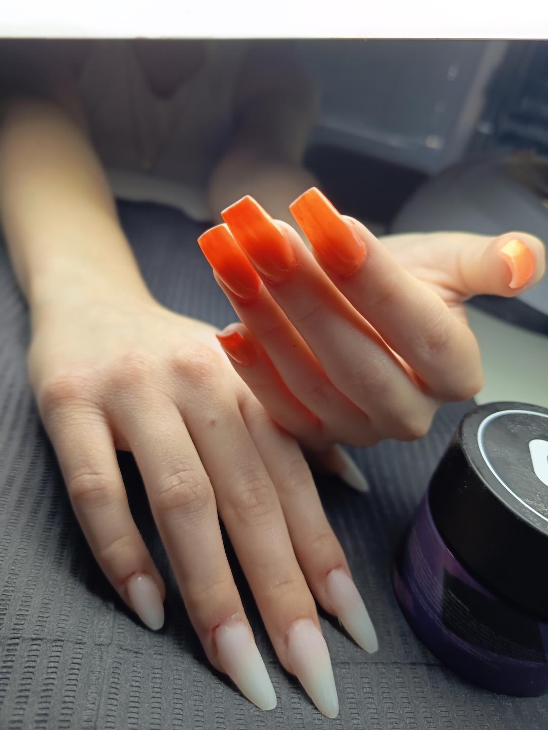 Produživanje/oblikovanje nokta gelom 15' - Charbel beauty, Zadar Nadogradnja noktiju Nokti Nadogradnja noktiju, Zadar, Centar