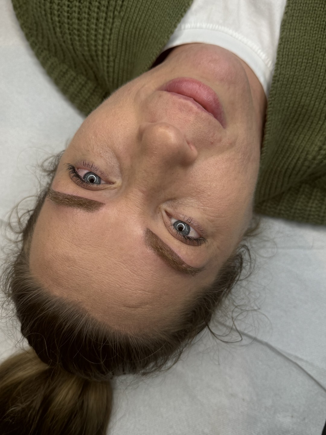 Vanja’s Beautique #zagreb Obrve Puder obrve + korekcija obrva - do 60 dana