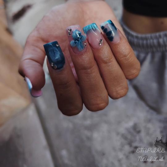 Empire Nails #zagreb Korekcija noktiju Dodatni ukrasi po noktu