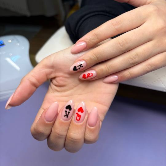 Nixi #rijeka Nadogradnja noktiju Geliranje prirodnih noktiju - M i L dužina