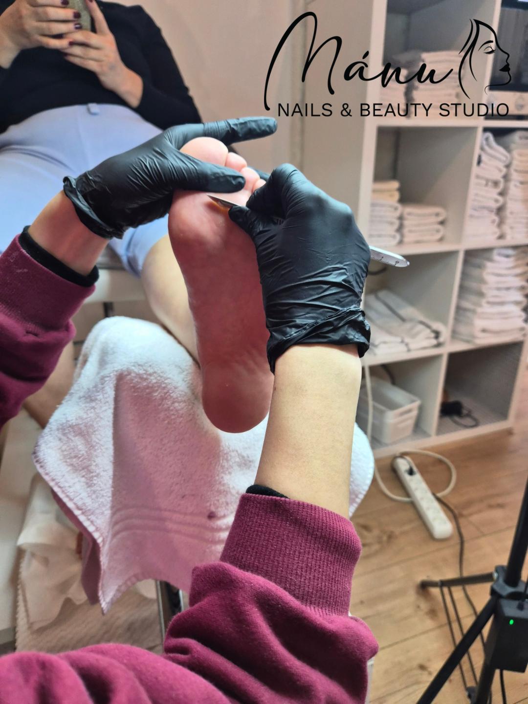 Medicinska pedikura - manja problematika - Reborn Glow By M, Zagreb Medicinska pedikura Nokti Medicinska pedikura, Zagreb, Novi Zagreb – istok