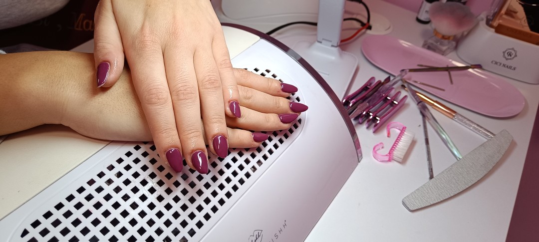 Nail Studio K #rijeka Nadogradnja noktiju Ugradnja noktiju gelom - S / M dužina