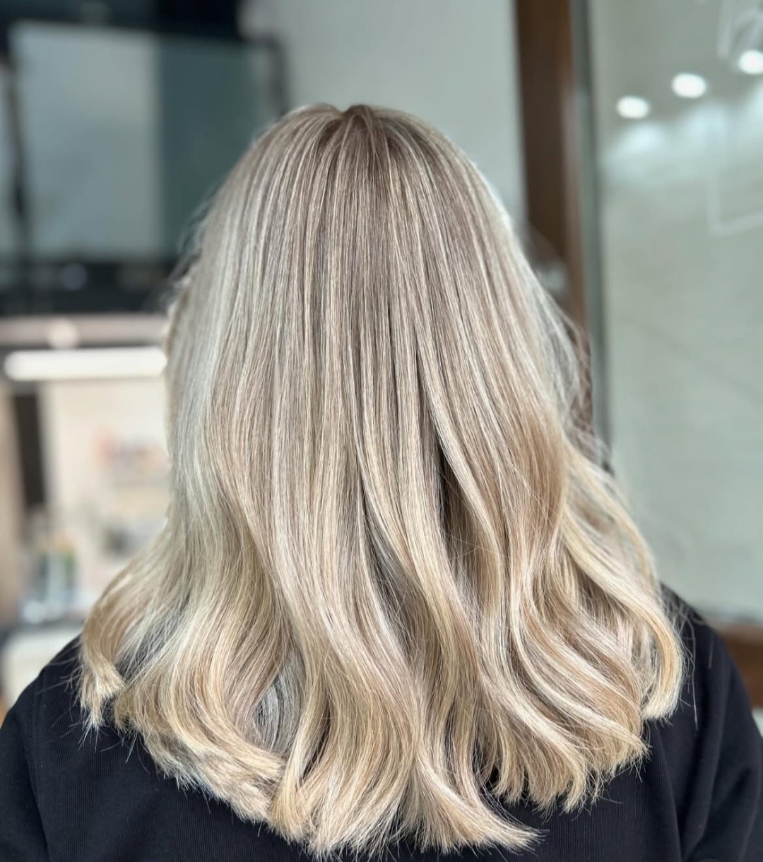 Beauty Box #zagreb Bojanje kose Balayage + toniranje + šišanje + njega kose + fen frizura - duga kosa